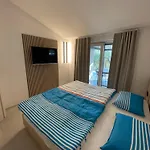 Stara Gavza - , 3*