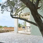 Stara Gavza - , 3*