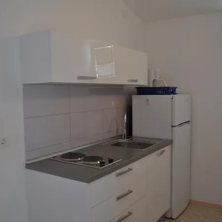 Stara Gavza - ,