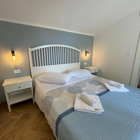 Stara Gavza - , Cres