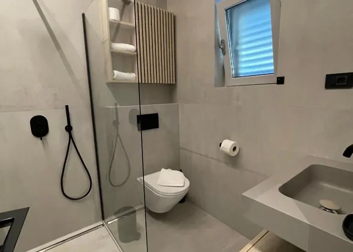 Stara Gavza - , 3* Cres