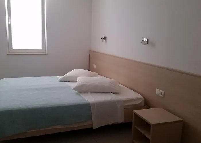 Prázdninový areál Stara Gavza - , 3*