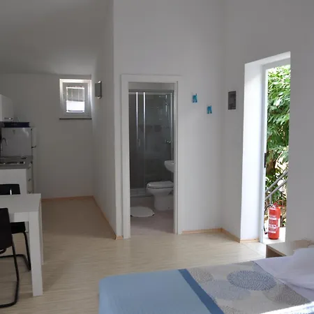 Stara Gavza - , Parco vacanze Cres