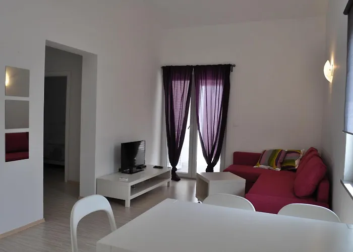 Stara Gavza - , 3*